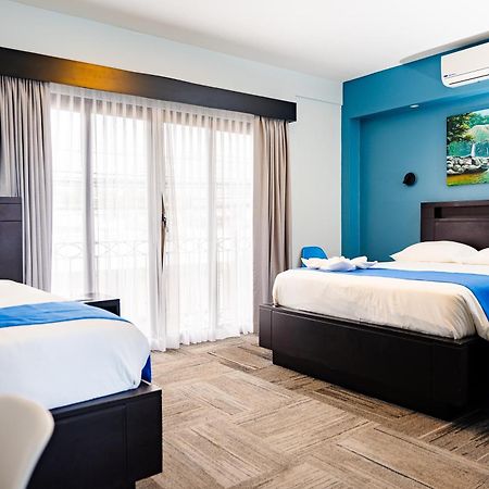 Hotel Luckys San Isidro De El General Buitenkant foto