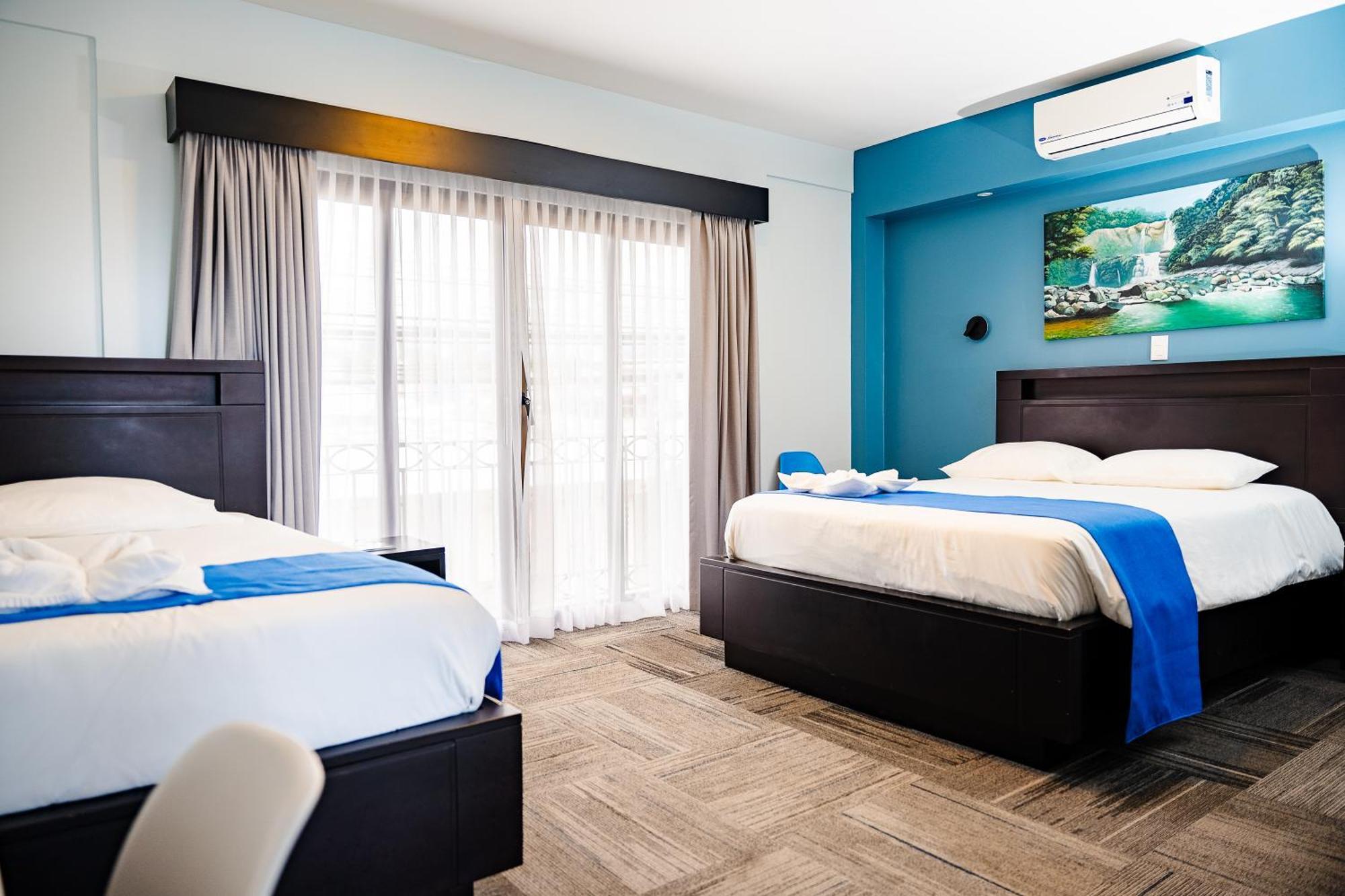 Hotel Luckys San Isidro De El General Buitenkant foto